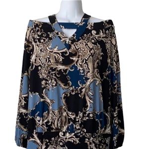Thalia Sodi off shoulder blouse, cut out neckline, size XL, stretchy material